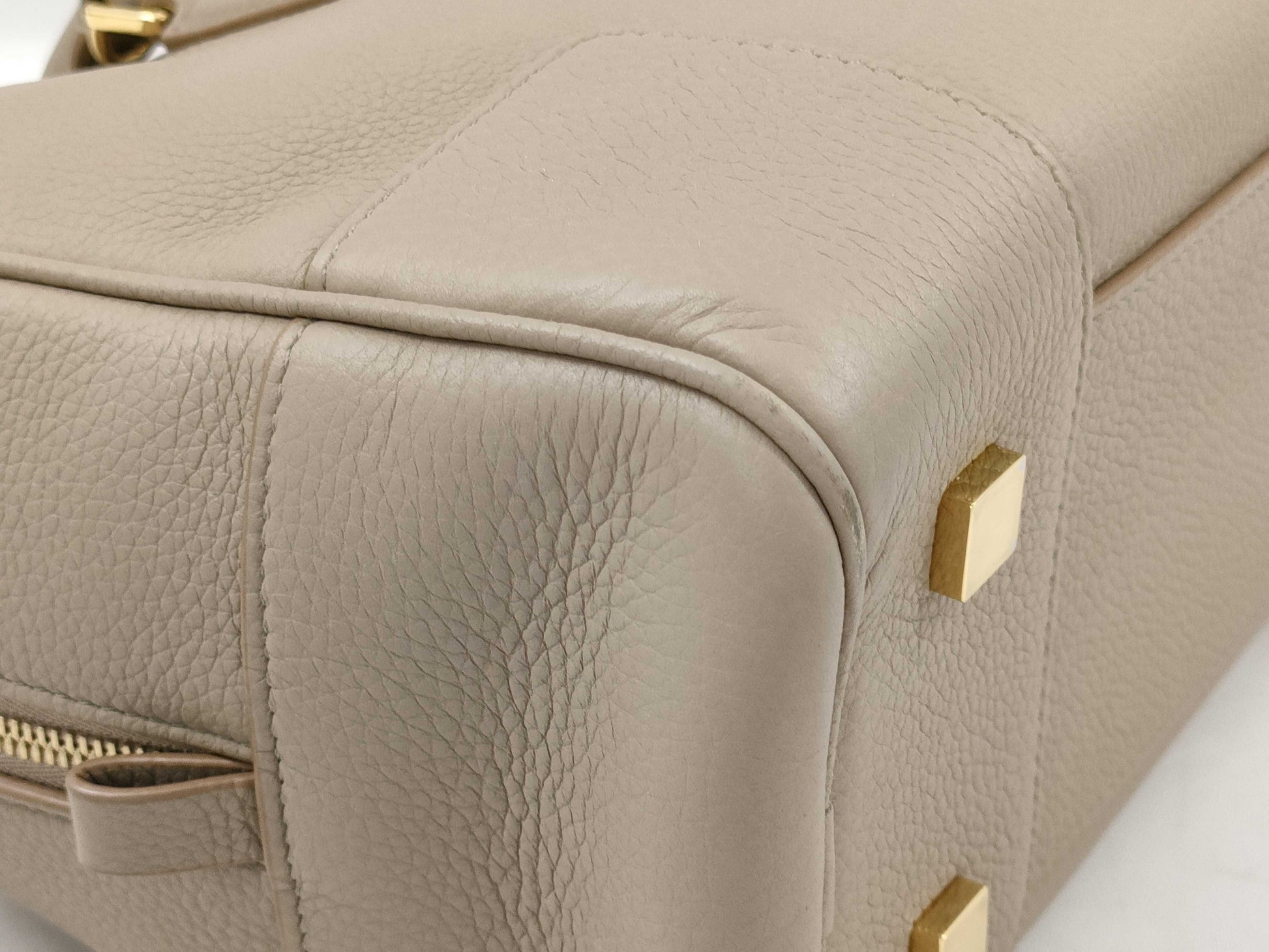 LOEWE Amazona 28 Handbag with Anagram Charm