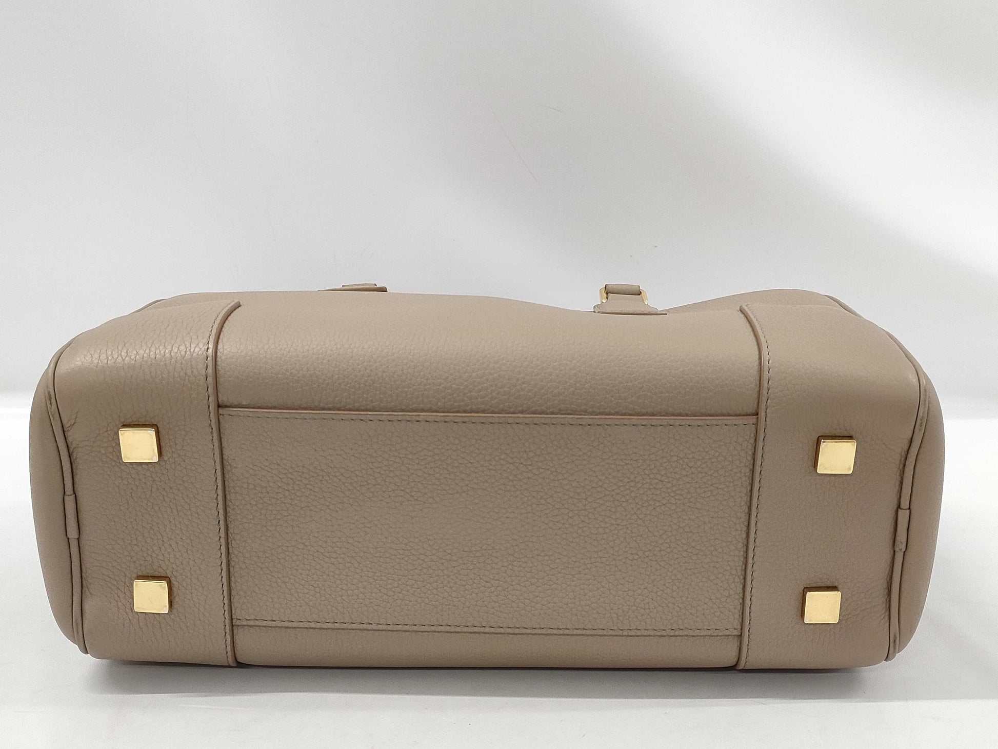 LOEWE Amazona 28 Handbag with Anagram Charm