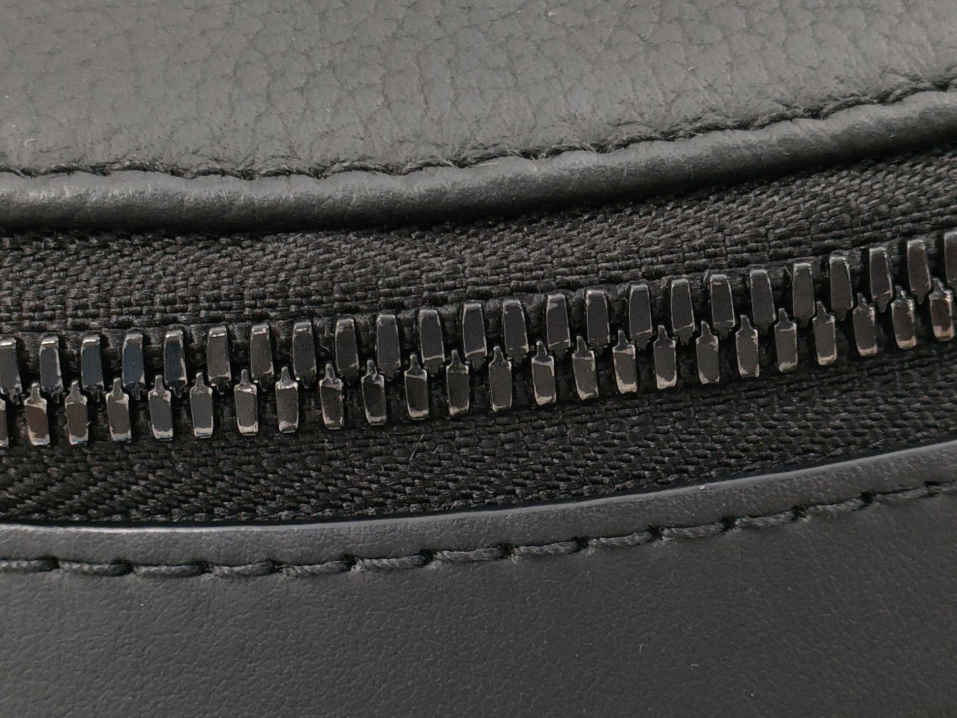 LOUIS VUITTON M57079 Takeoff Backpack