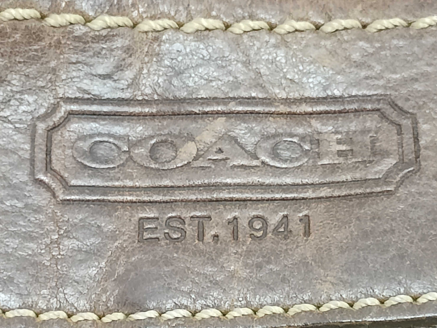 COACH Signature Leather Signature *4-Piece Shoulder Bag