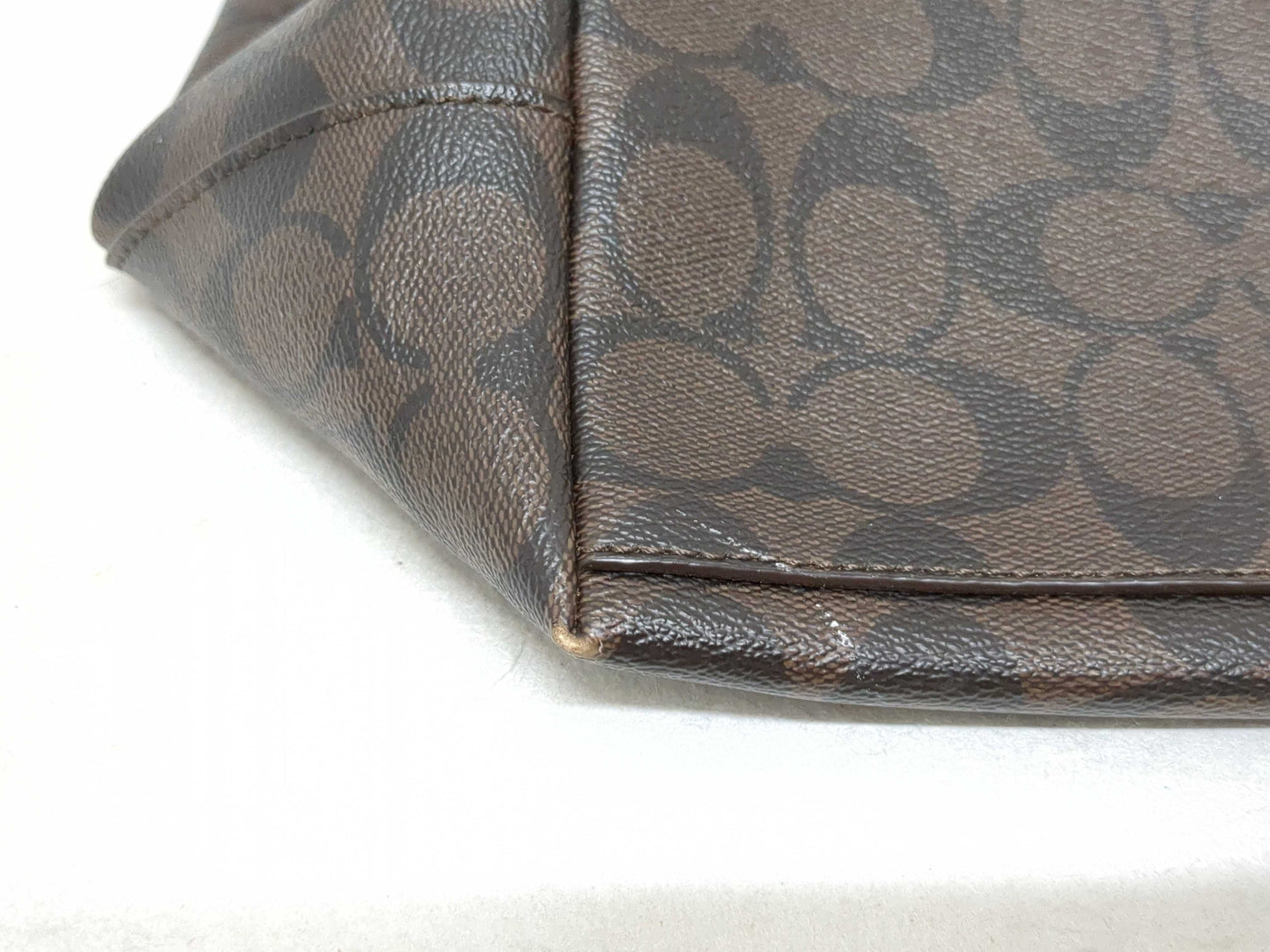 (10463_0083) COACH Signature etc. A total of 4 items Summary Shoulder bag