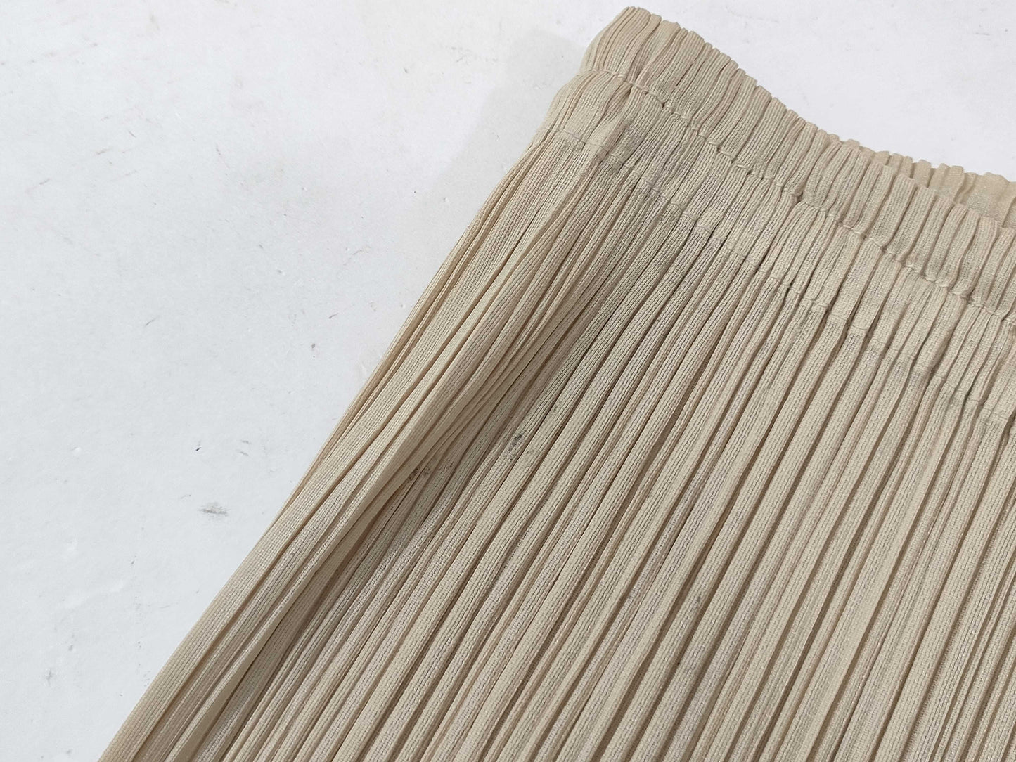 ISSEY MIYAKE Pants Pleats Please Beige Pants