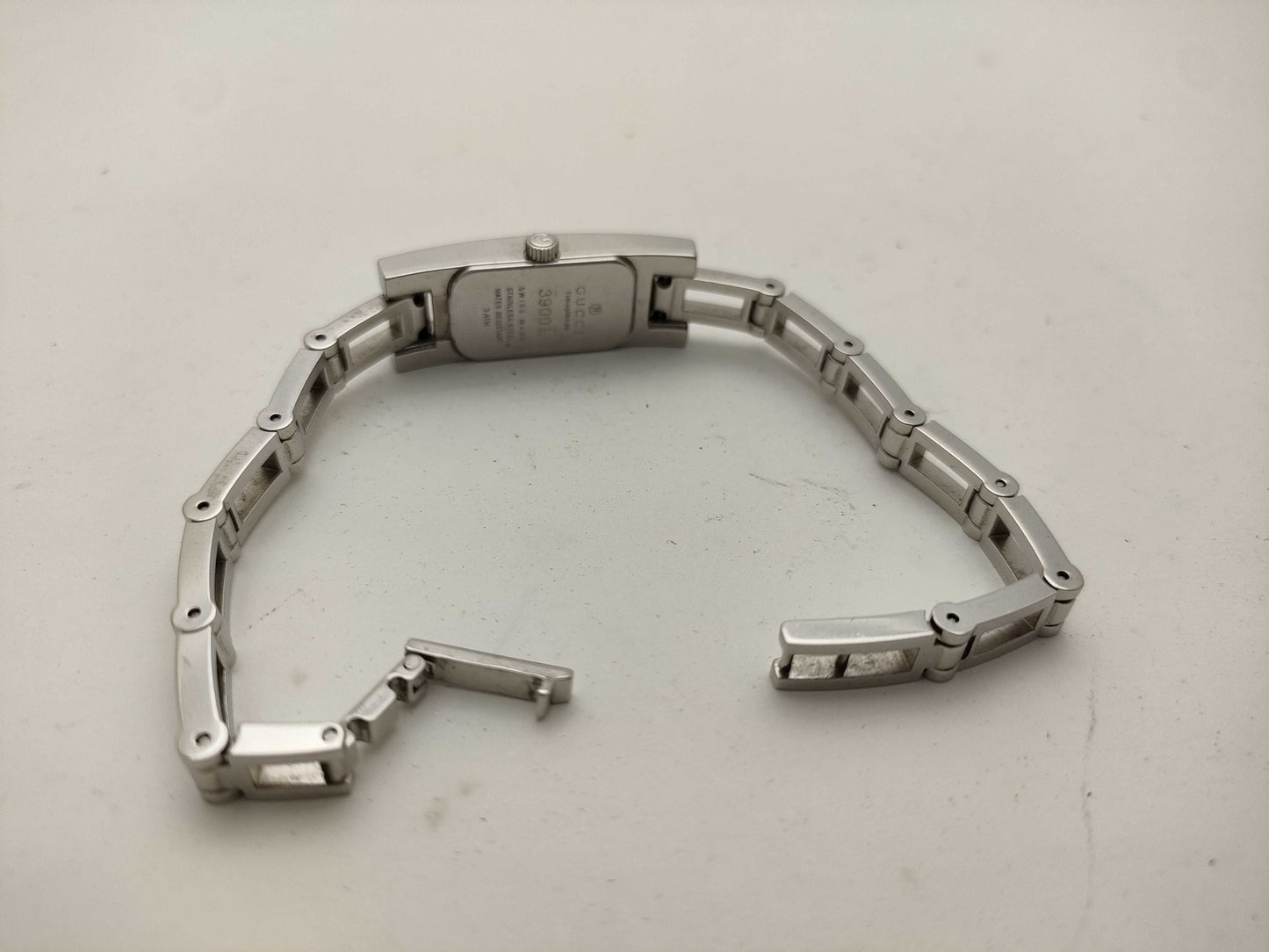 GUCCI 3900L Women's Watch