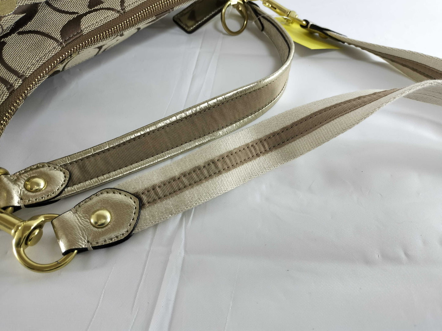 COACH Signature Shoulder Bag F18756 Shoulder Bag