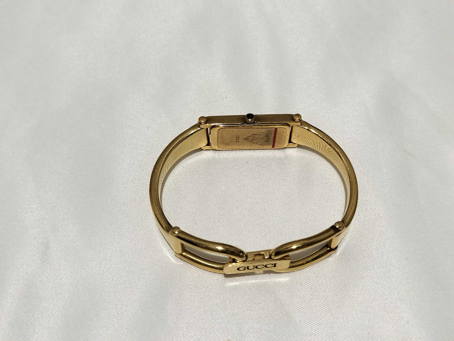 GUCCI 1500/Shell Dial Women's Watch