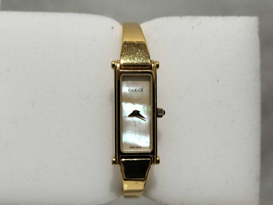 GUCCI 1500/Shell Dial Women's Watch