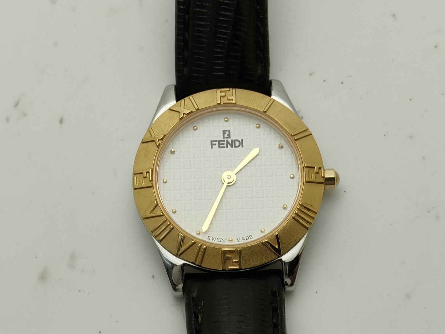 FENDI 2000L Women's Watch