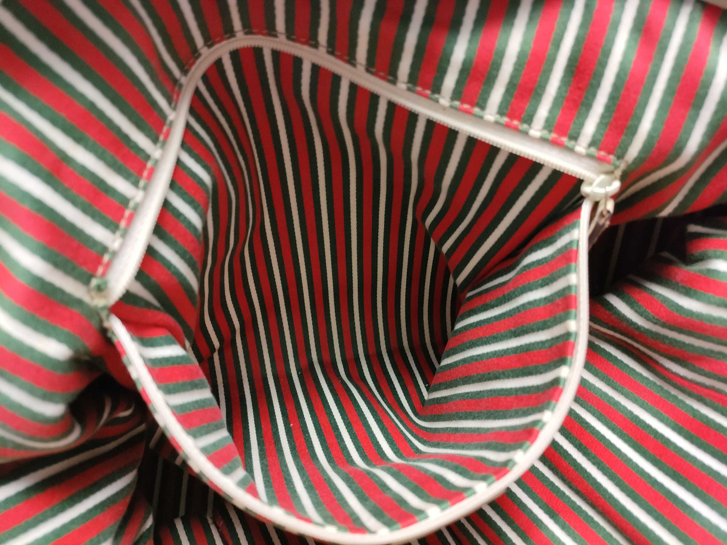 GUCCI GG Canvas Tote Bag