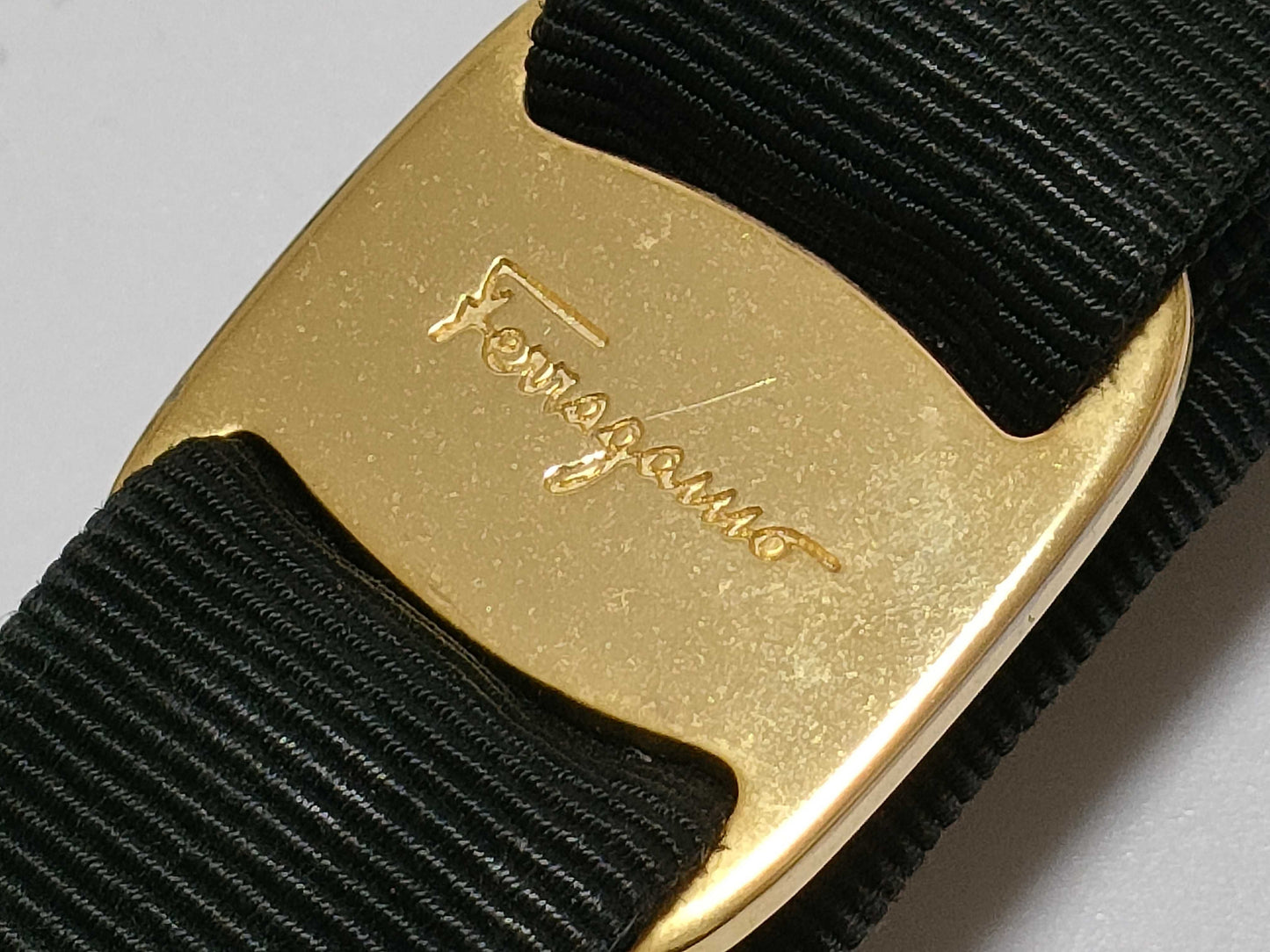 Salvatore Ferragamo Vara Barrette Set of 2 Other Accessories
