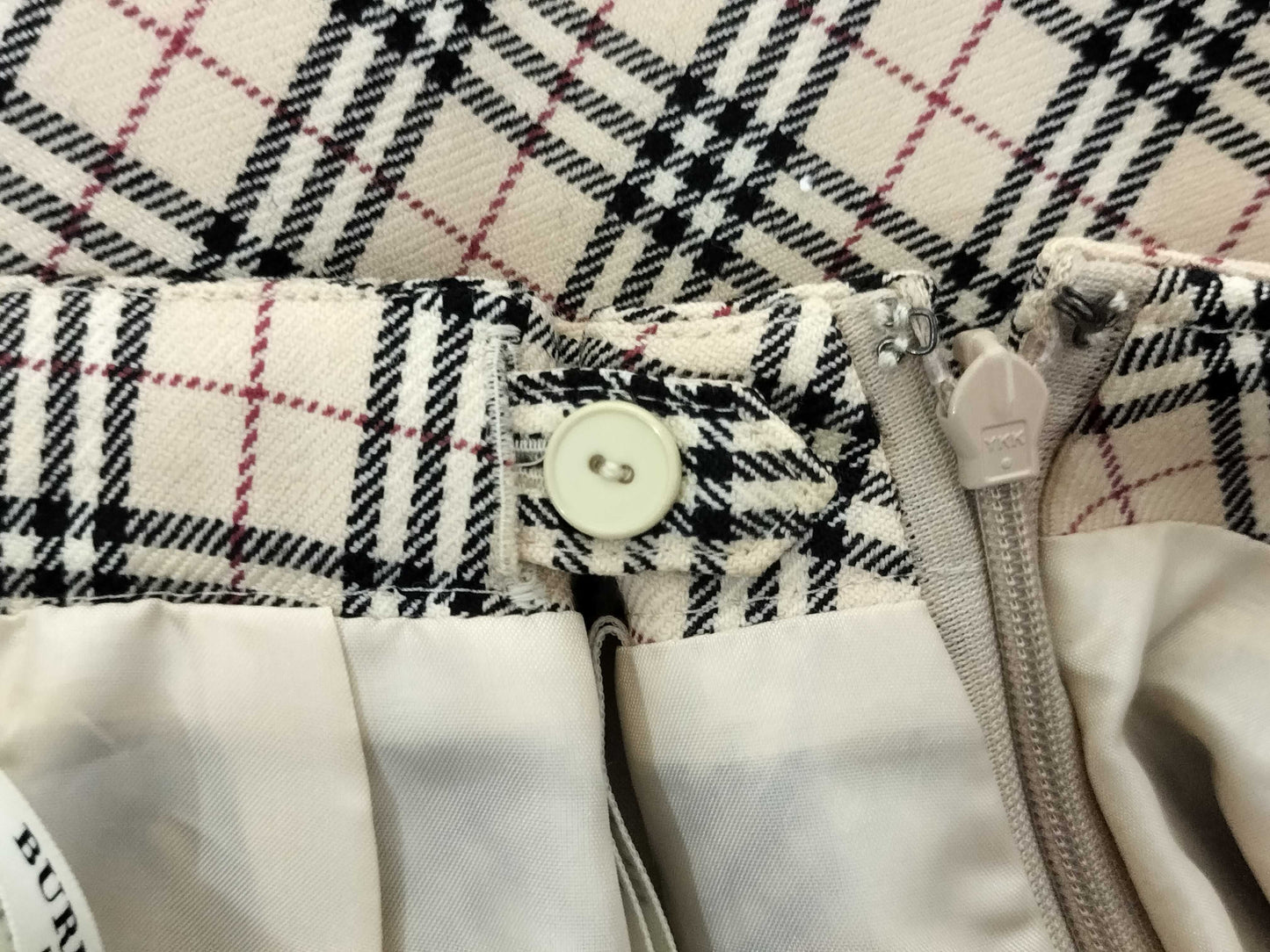 BURBERRY Checkered Skirt Skirt Skirt