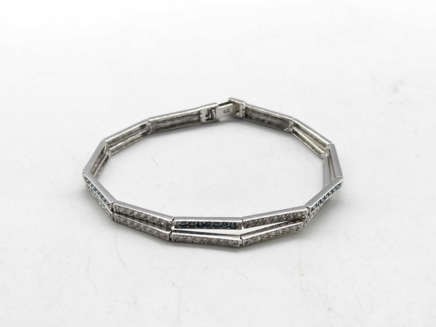 D1.00ct K18WG 8.9g Bracelet/Bangle