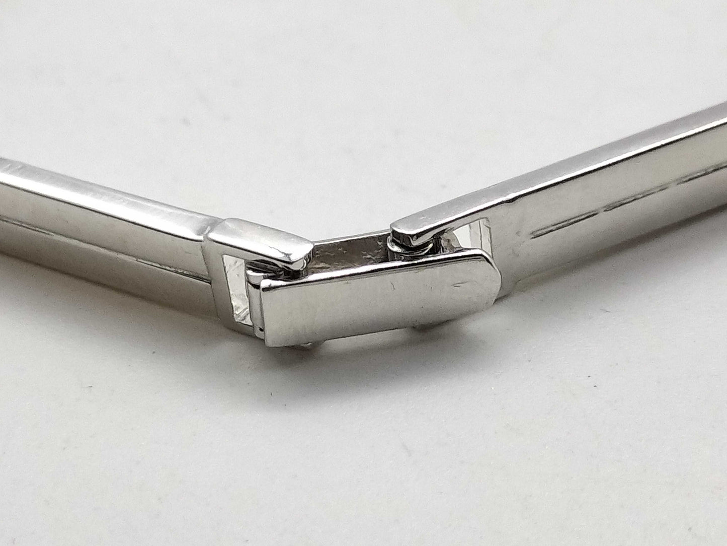 D1.00ct K18WG 8.9g Bracelet/Bangle