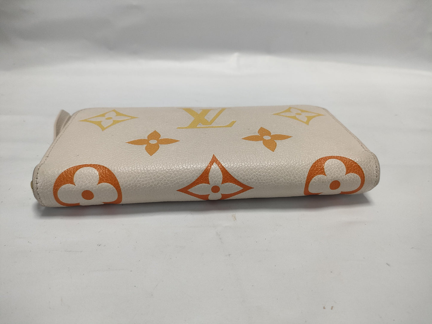 LOUIS VUITTON Monogram M82206 Empreinte Zippy Wallet Two-Tone Wallet