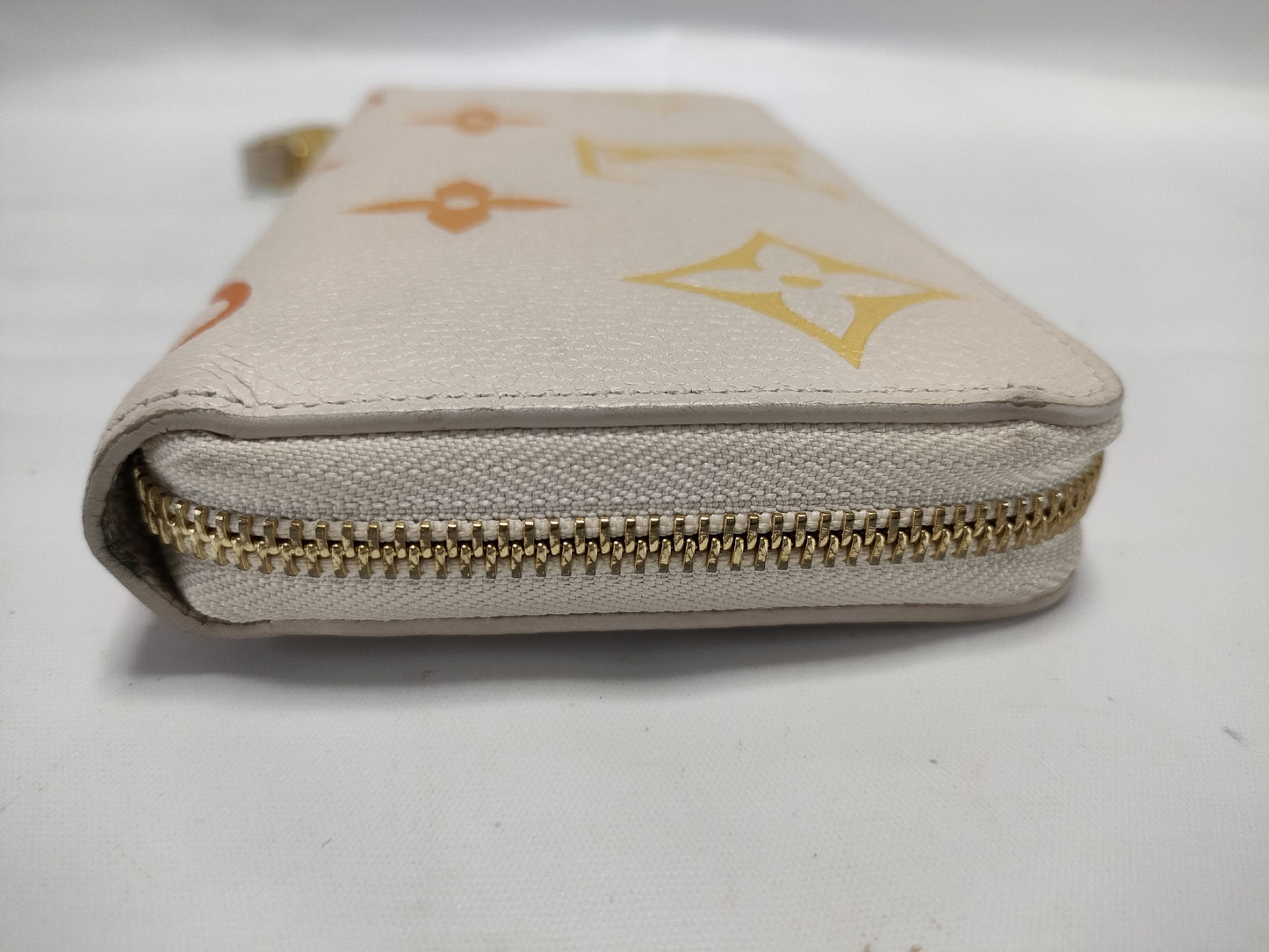LOUIS VUITTON Monogram M82206 Empreinte Zippy Wallet Two-Tone Wallet
