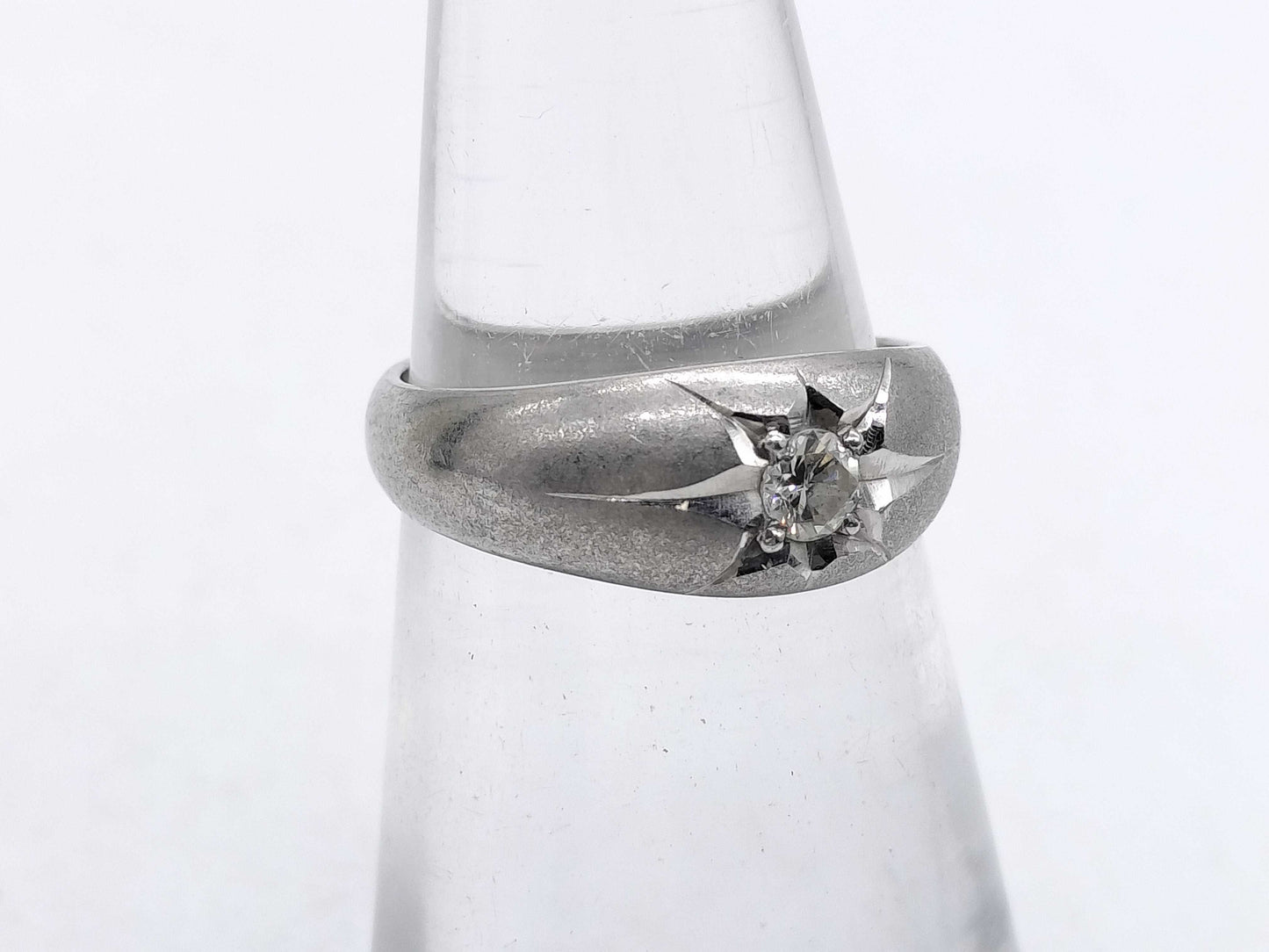D0.12ct Pm 4.1g Ring