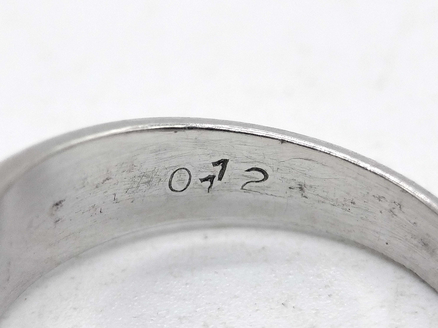 D0.12ct Pm 4.1g Ring