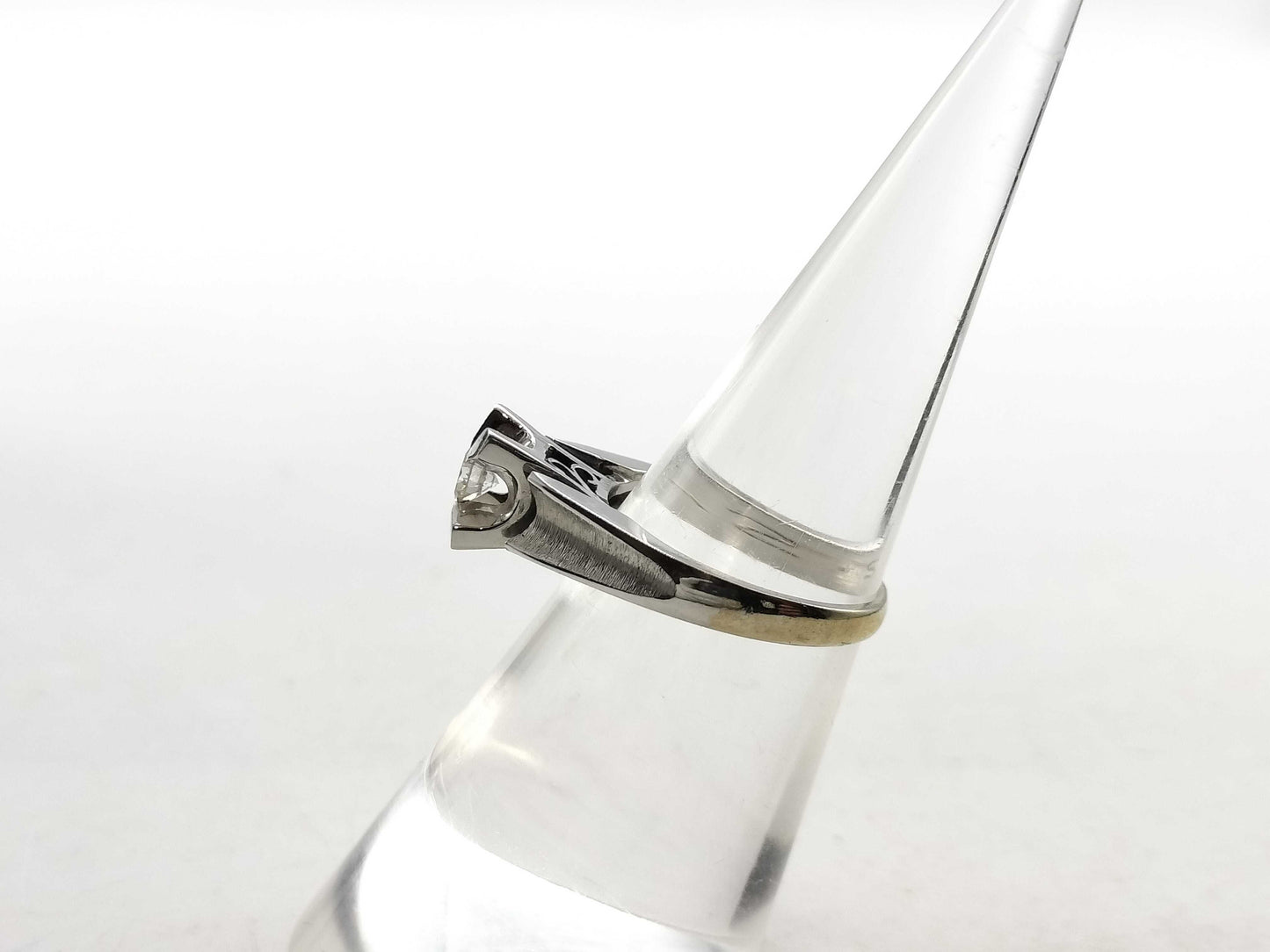 D0.16ct K14WG 3.3g Ring