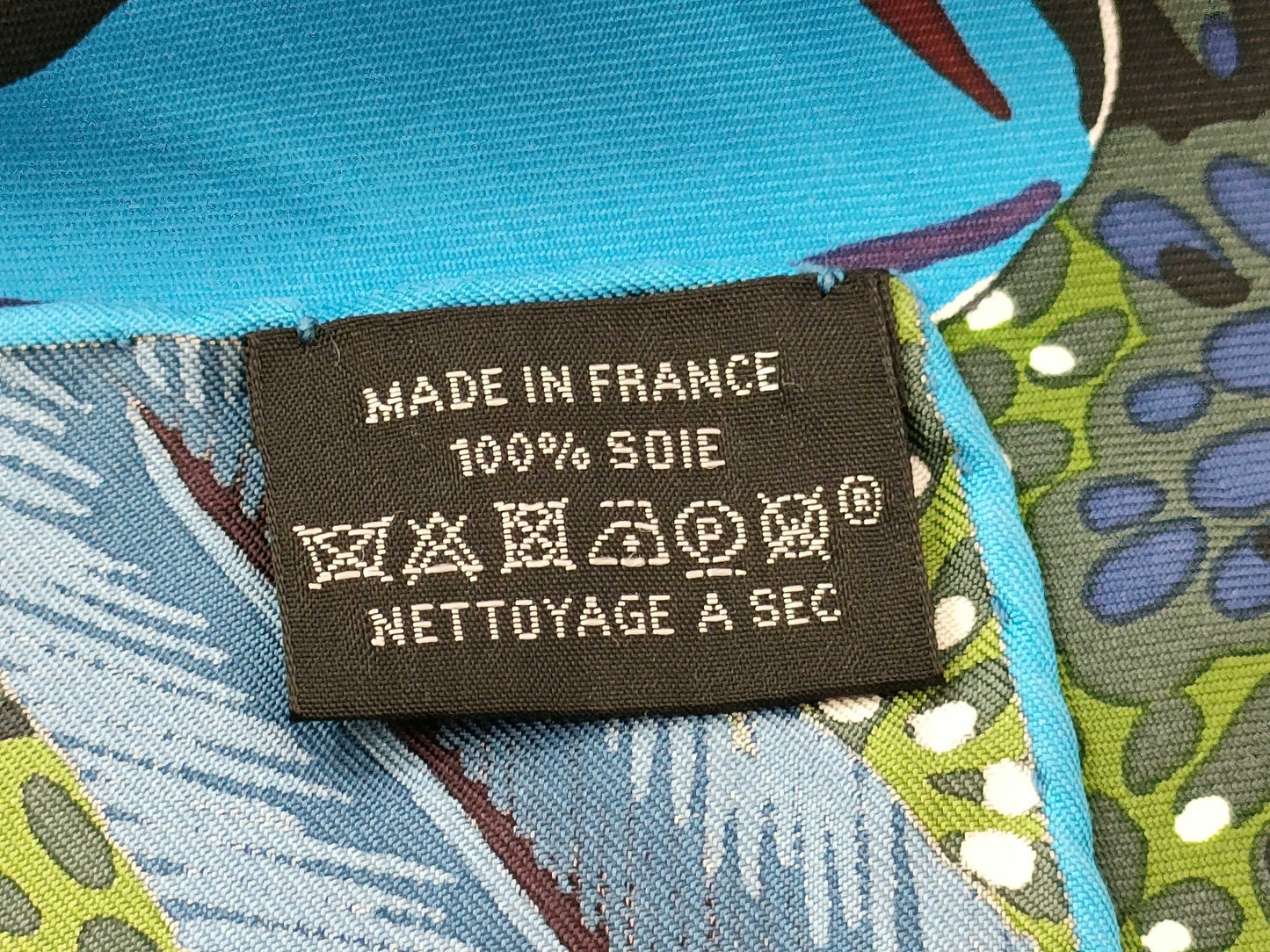 HERMES Carre Forest Spirit Scarf