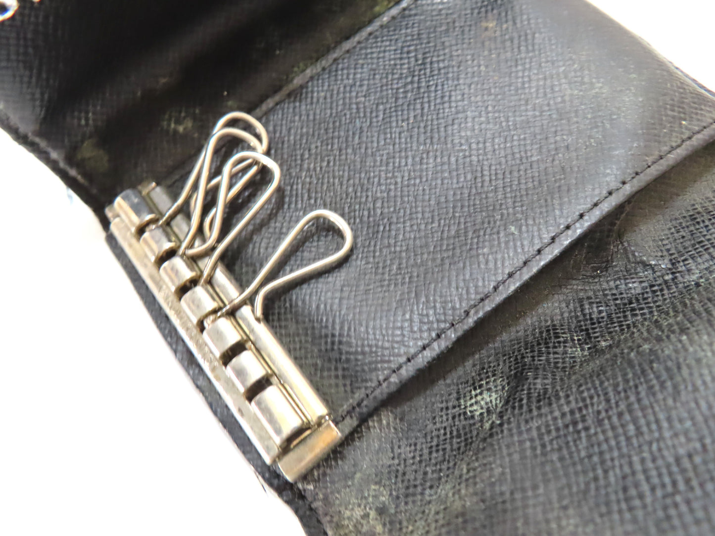 Louis Vuitton, Gucci, Coach, and other accessories set wallet