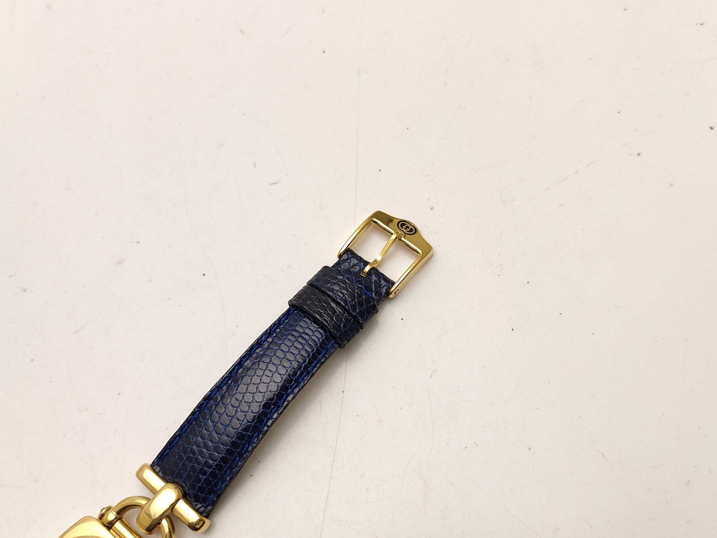 GUCCI 6300L Women's Watch