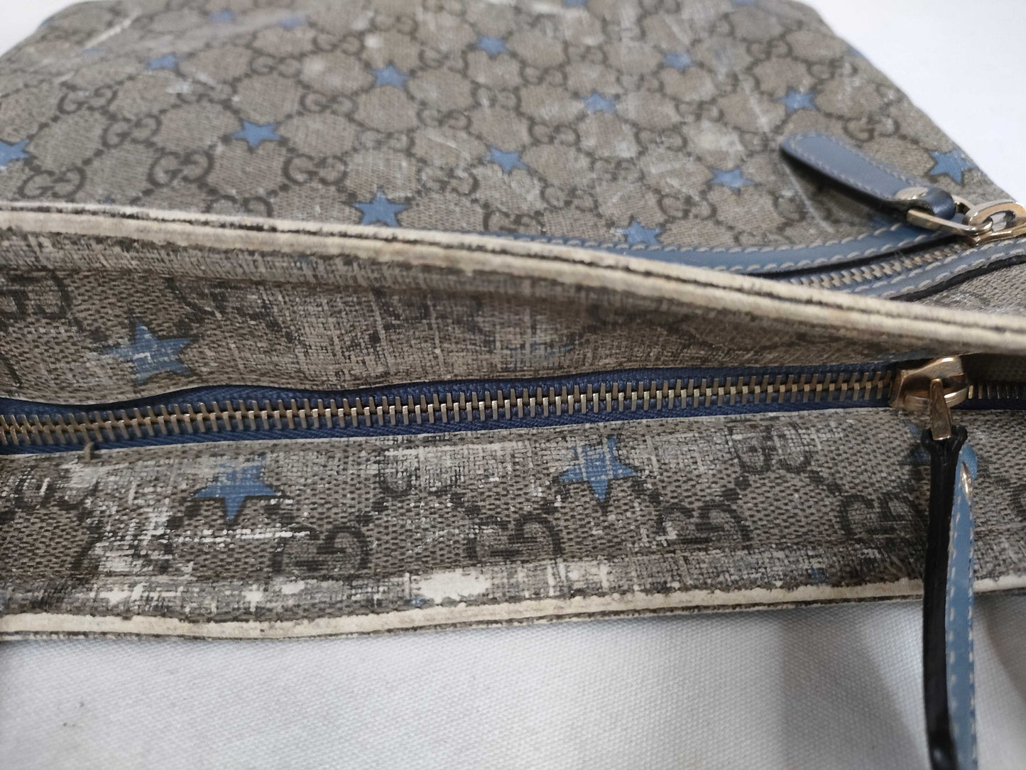 GUCCI GG Supreme Shoulder Bag GG Supreme 295257 Shoulder Bag