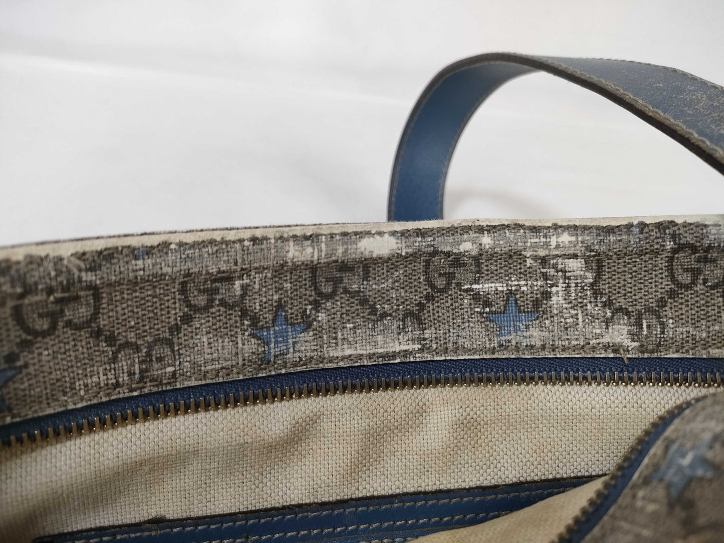 GUCCI GG Supreme Shoulder Bag GG Supreme 295257 Shoulder Bag