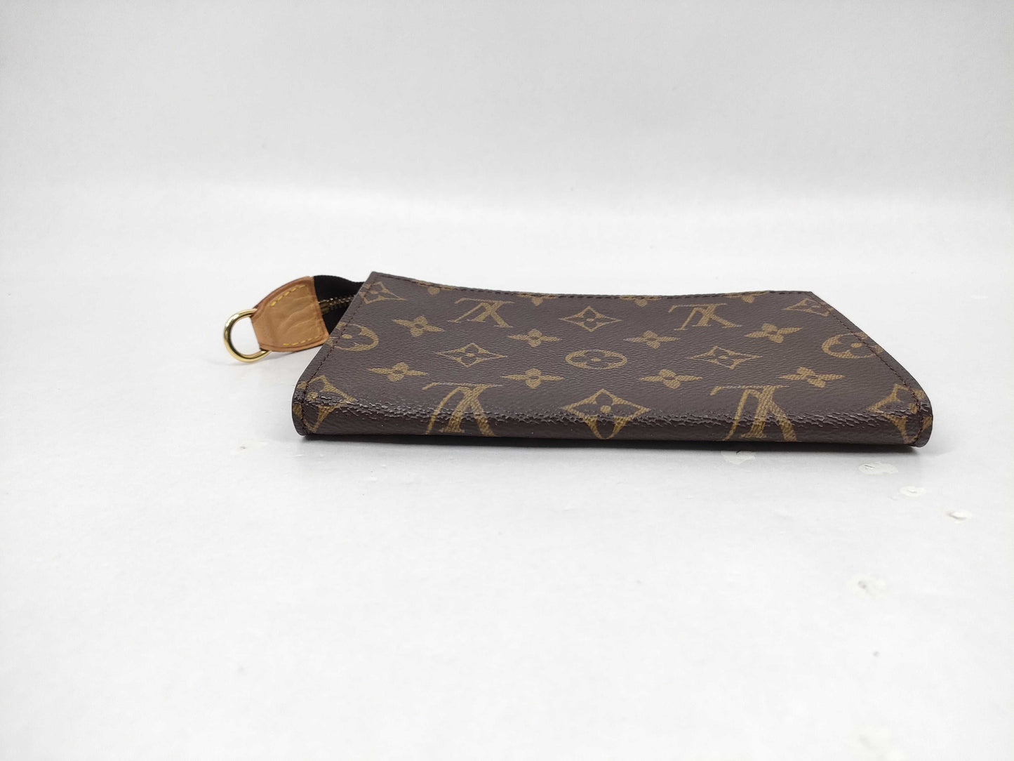 LOUIS VUITTON Monogram Bucket Pouch Pouch