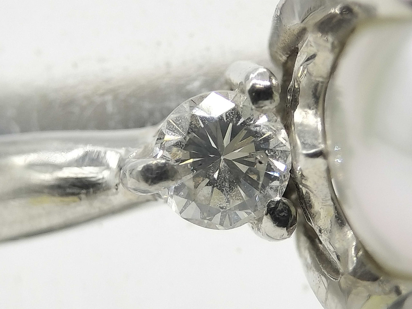 Pearl diameter: approx. 9.4mm, D0.33ct, PT900, 6.3g, Ring
