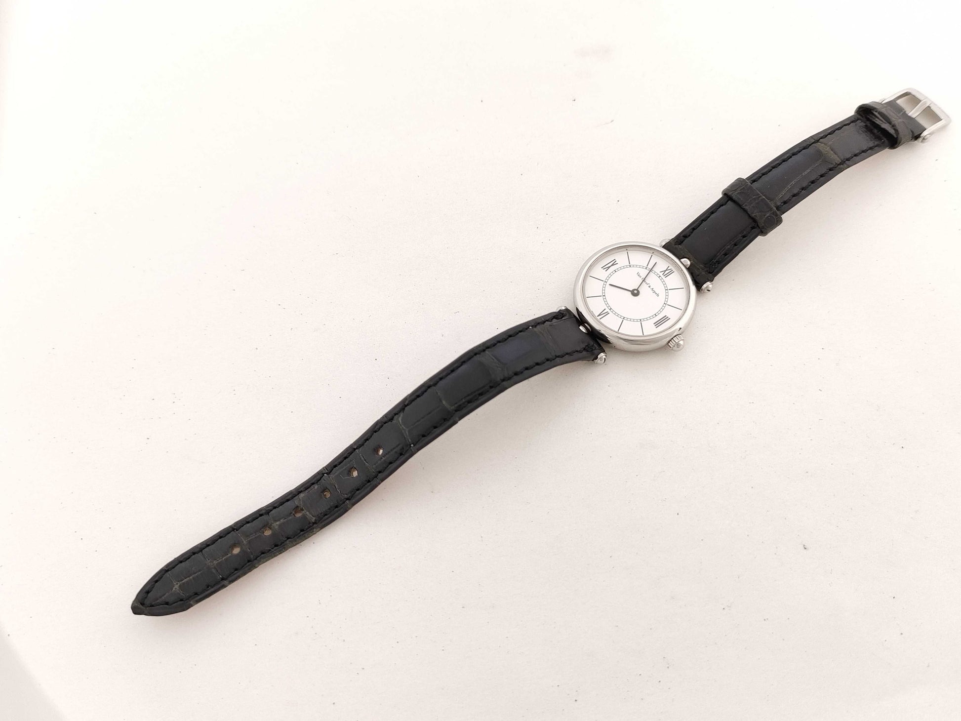 Van Cleef & Arpels La Collection HH1164 536632 Women's Watch
