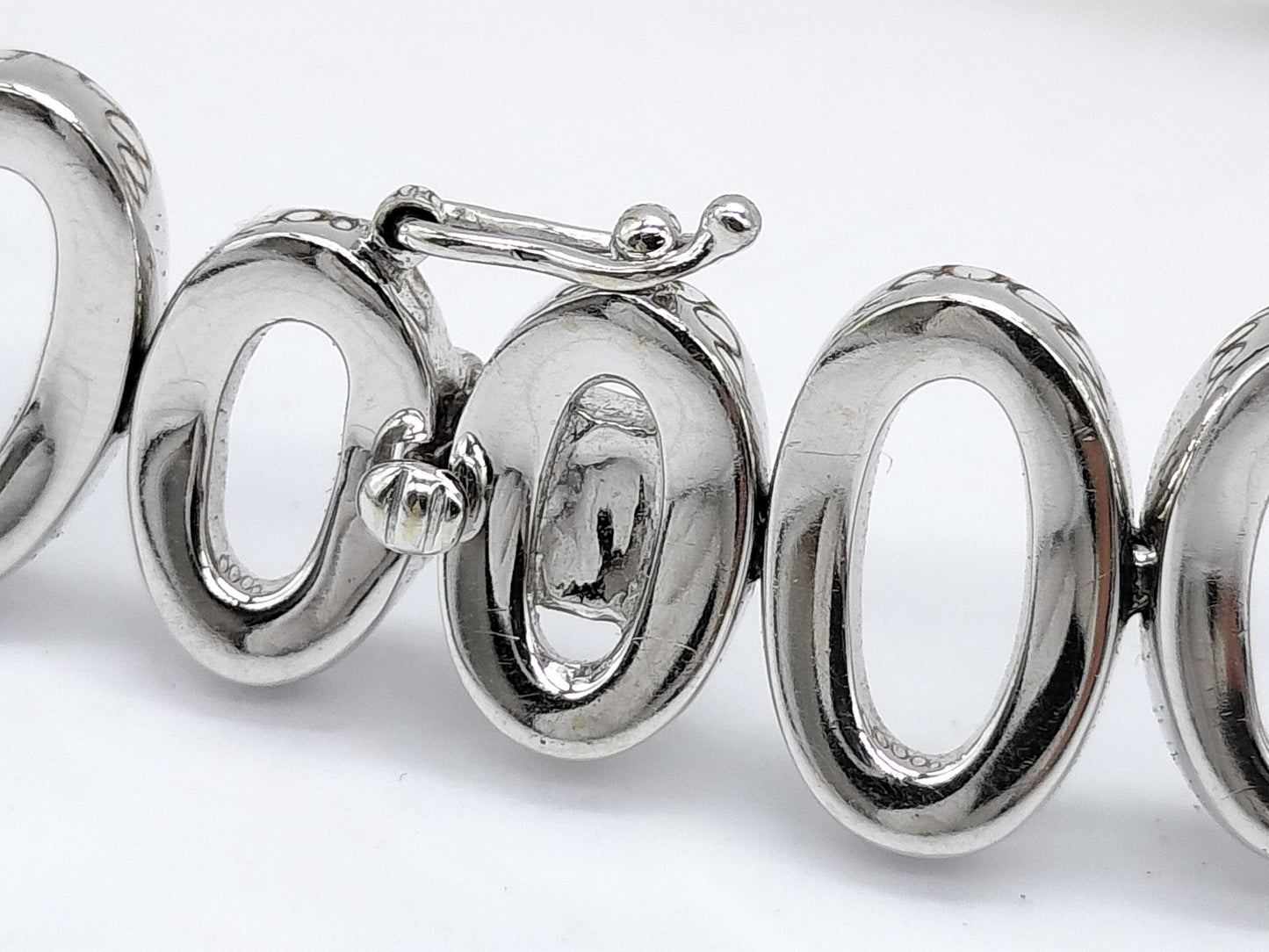 D2.00ct 750 19.2g Bracelet/Bangle