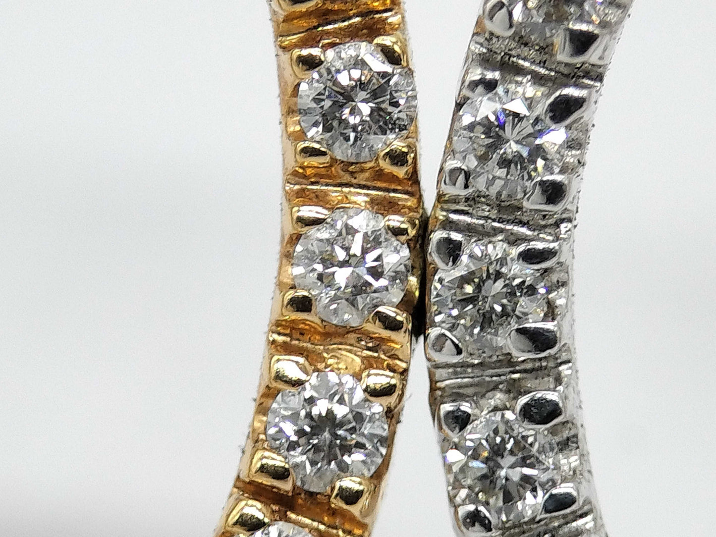 D2.00ct 750 19.2g Bracelet/Bangle