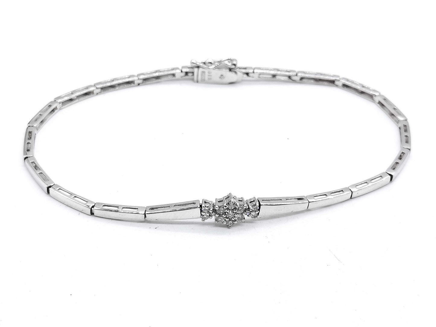 D0.18ct K18WG 6.7g Bracelet/Bangle