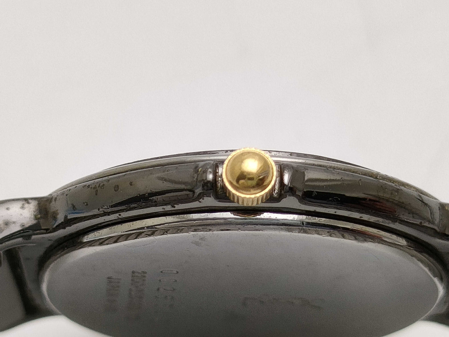 Yves Saint Laurent 2200-228499 Unused Women's Watch