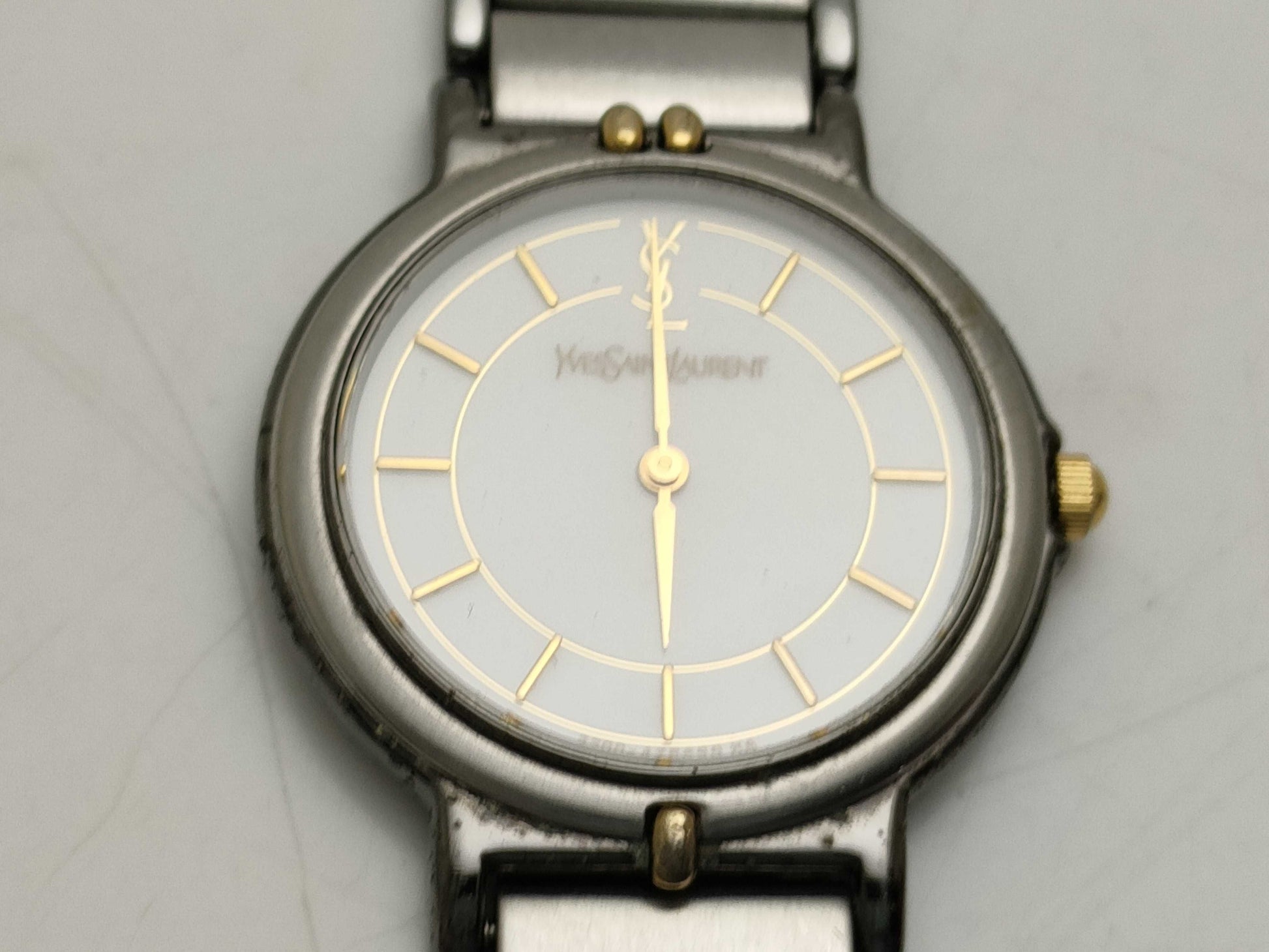 Yves Saint Laurent 2200-228499 Unused Women's Watch