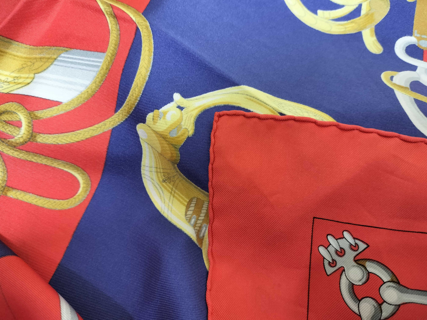 HERMES Carre CLIQUETIS Cricketis Scarf without tags