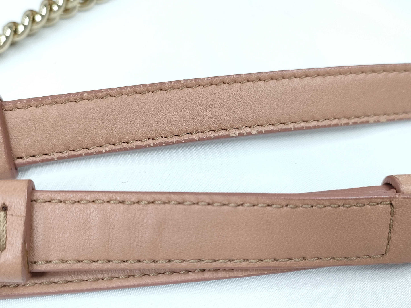 Salvatore Ferragamo Vara Chain Shoulder Bag AB-21H342