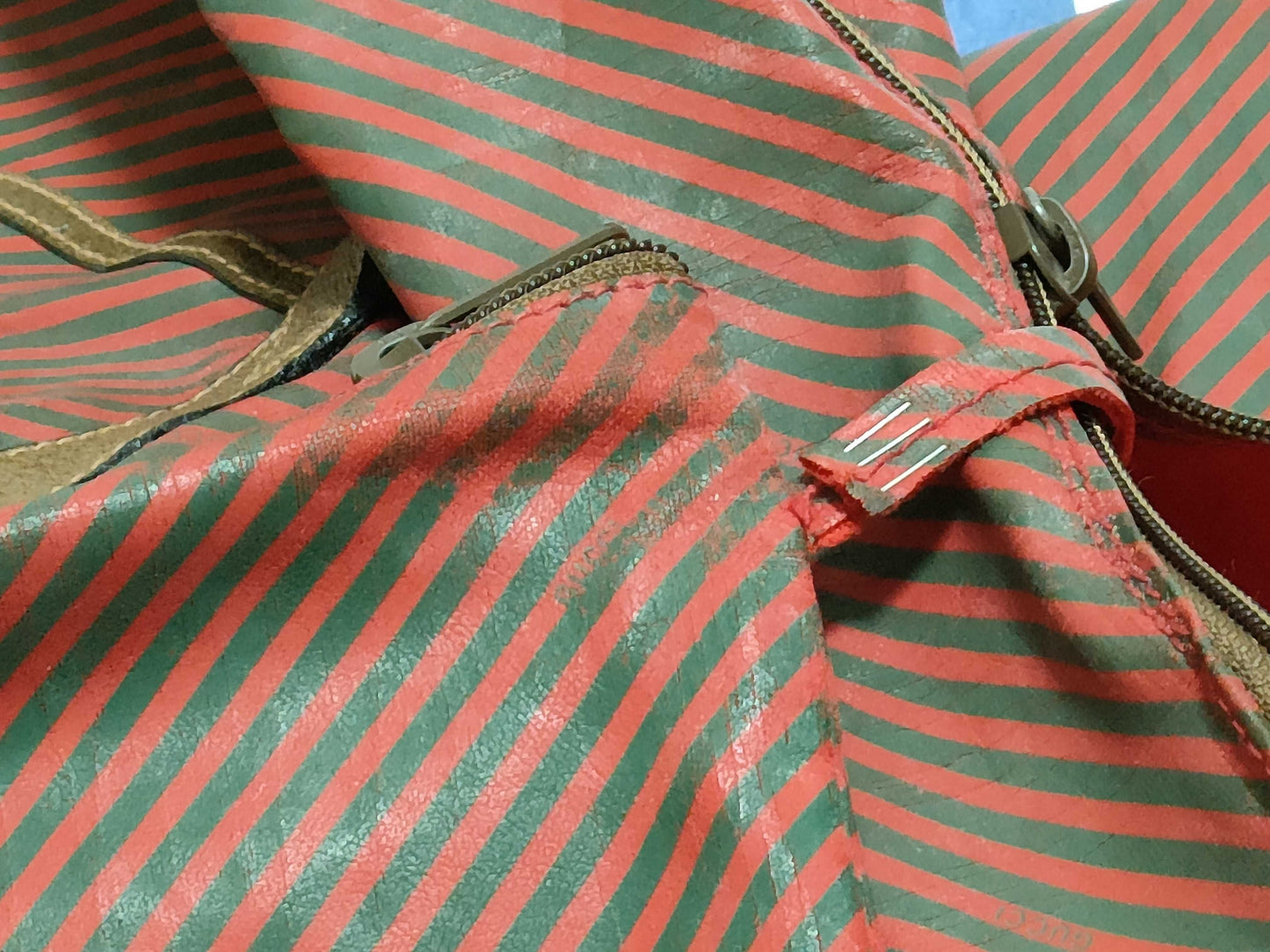 GUCCI Old Gucci Regate Line Tote Bag