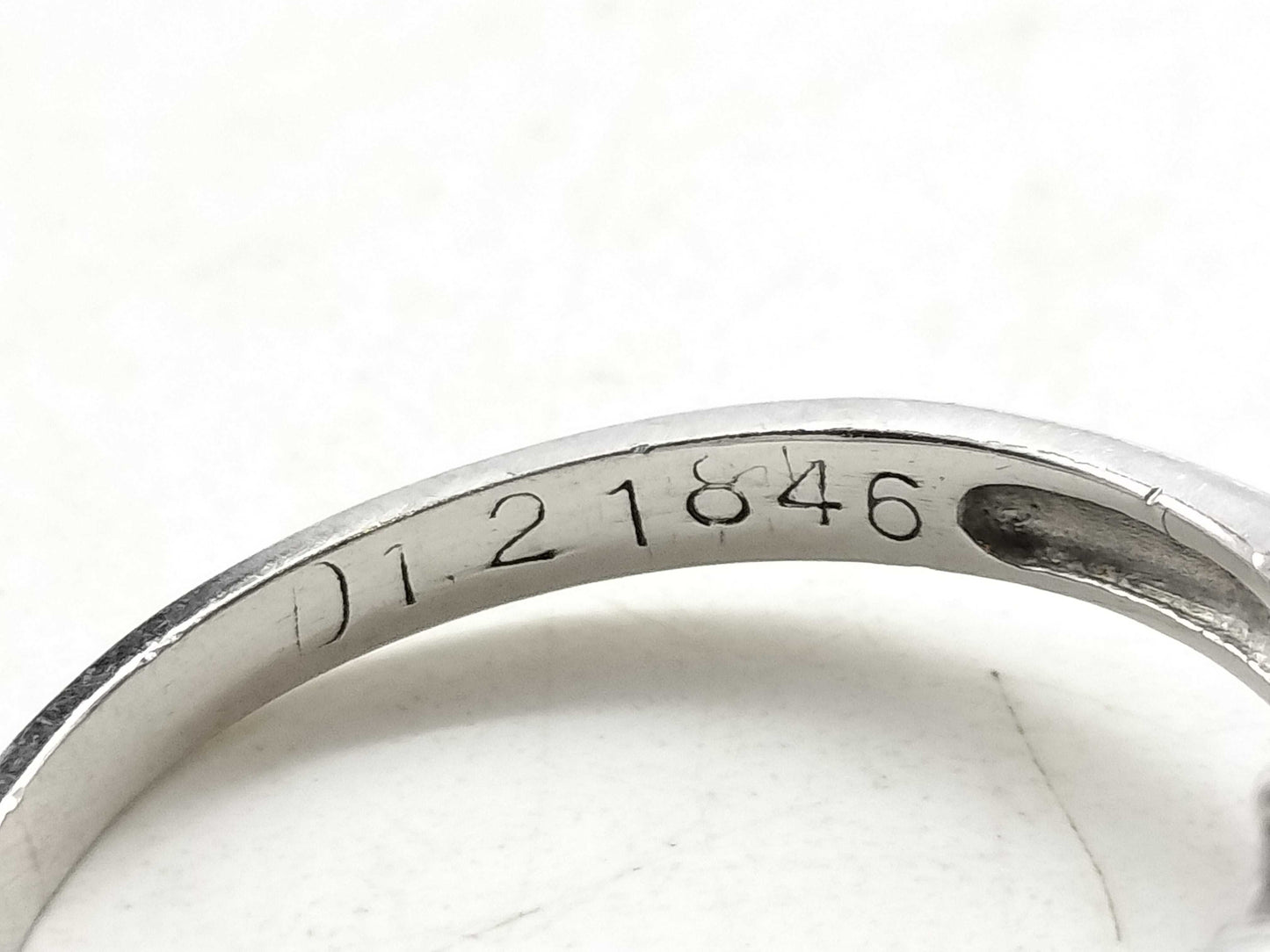 Diamond Pt900 3.9g Ring