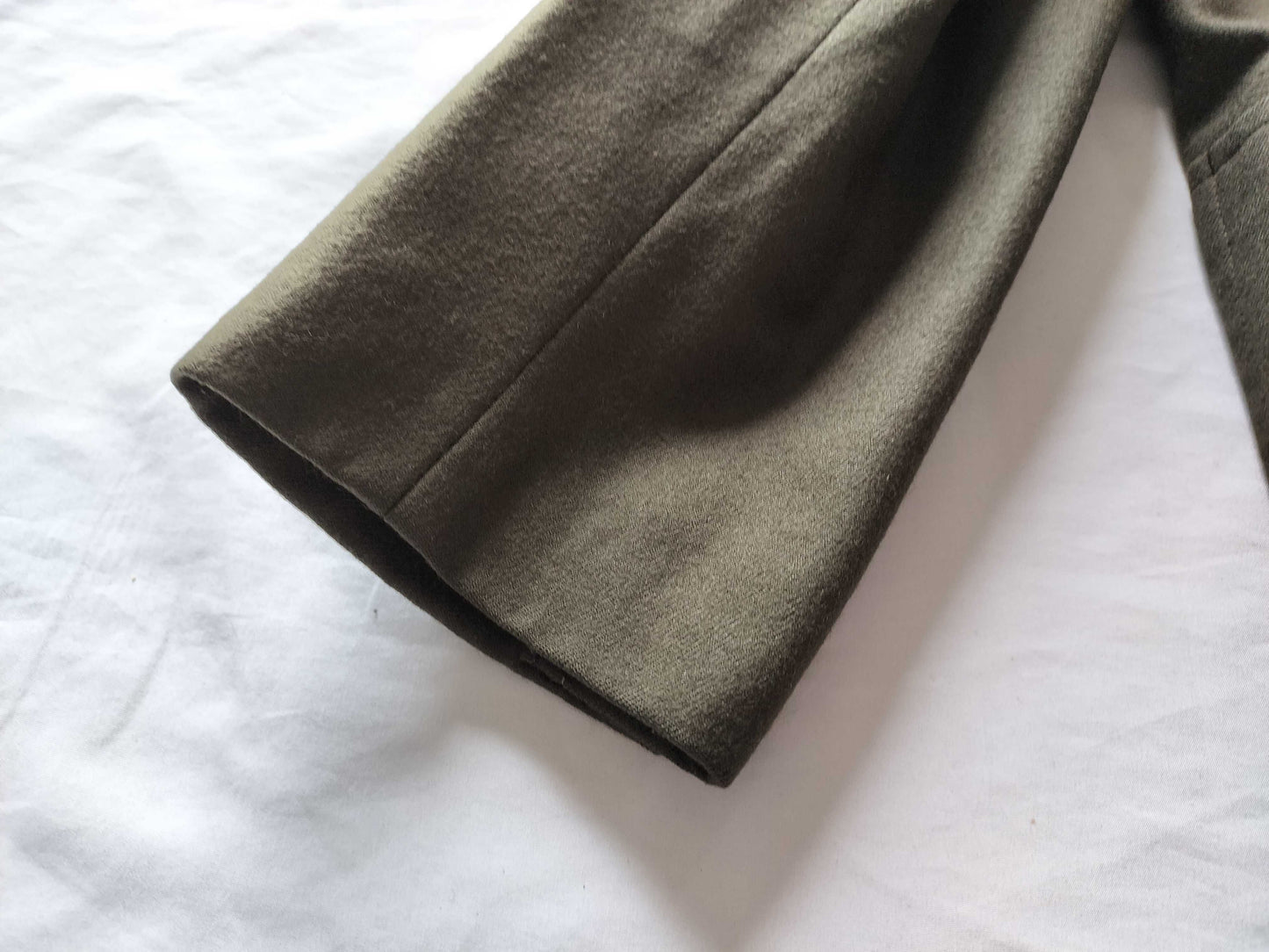 (10462_0181) Yves Saint Laurent Skirt Suit Other Apparel