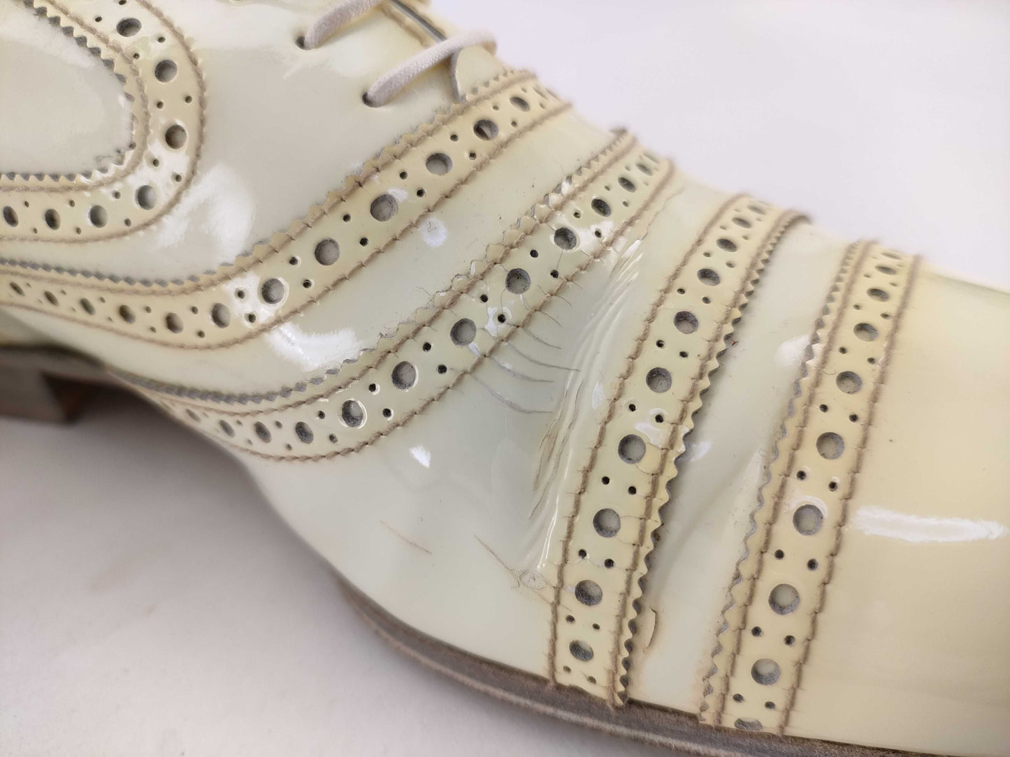 LOUIS VUITTON White Other Shoes