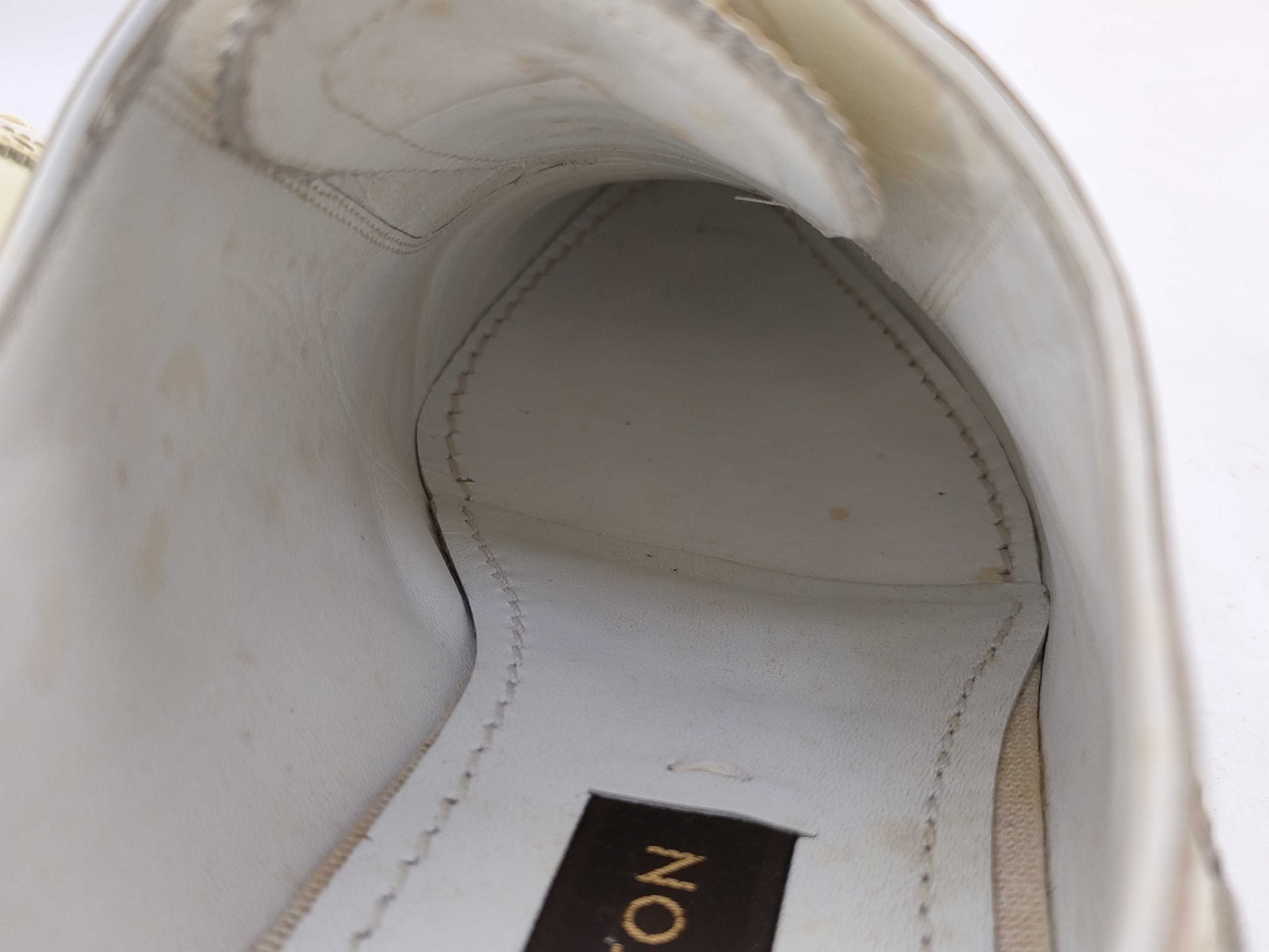 LOUIS VUITTON White Other Shoes
