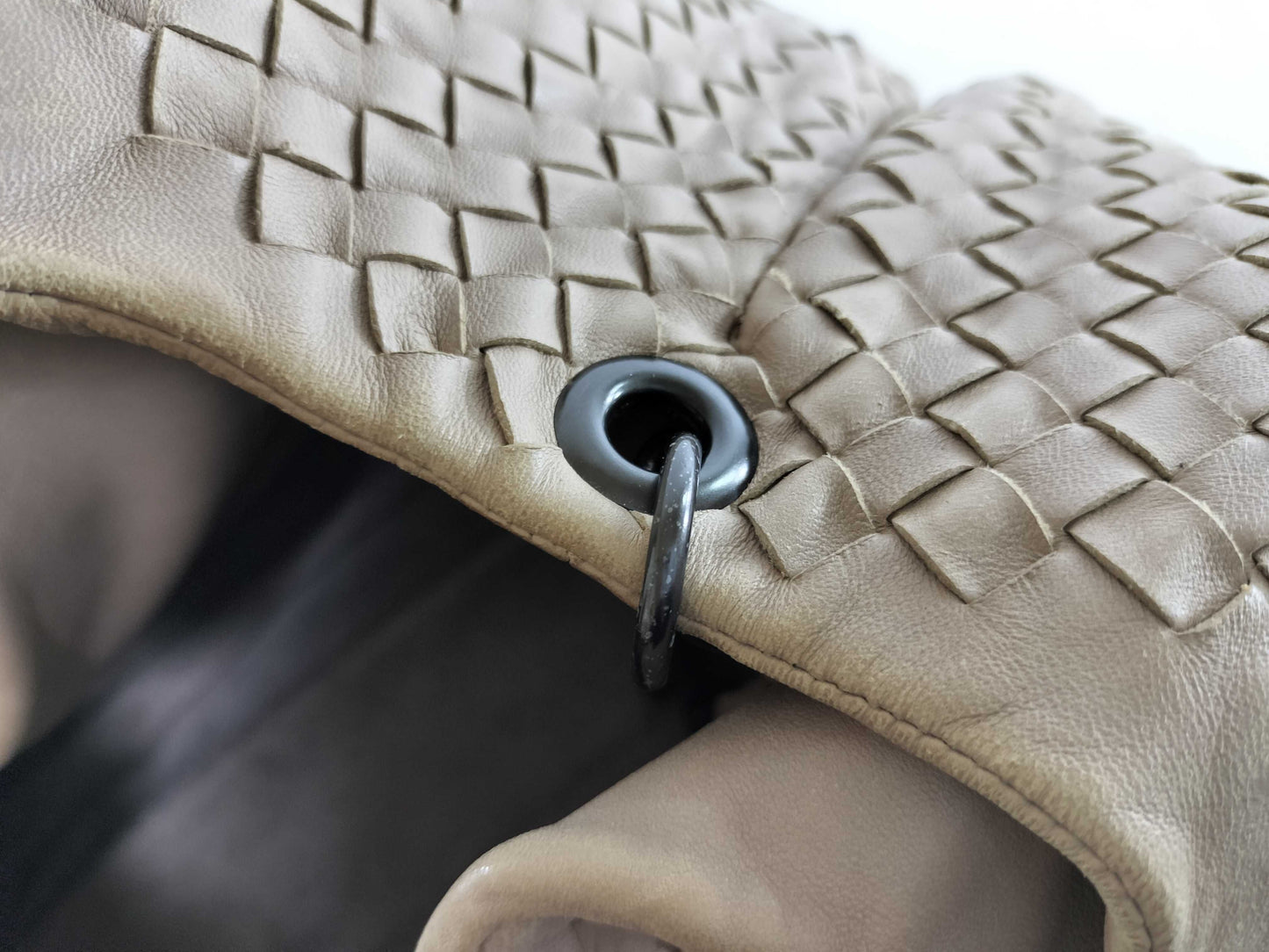 BOTTEGA VENETA Intrecciato Campana Hobo Shoulder Bag