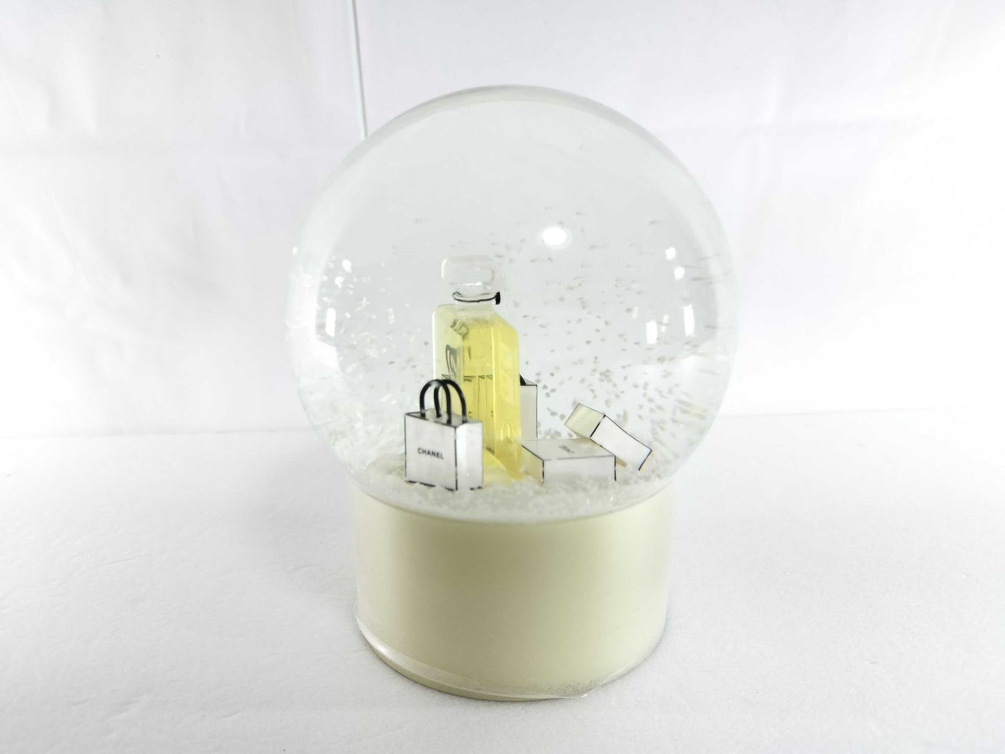 CHANEL No.5 Perfume Motif Snow Globe Other Accessories