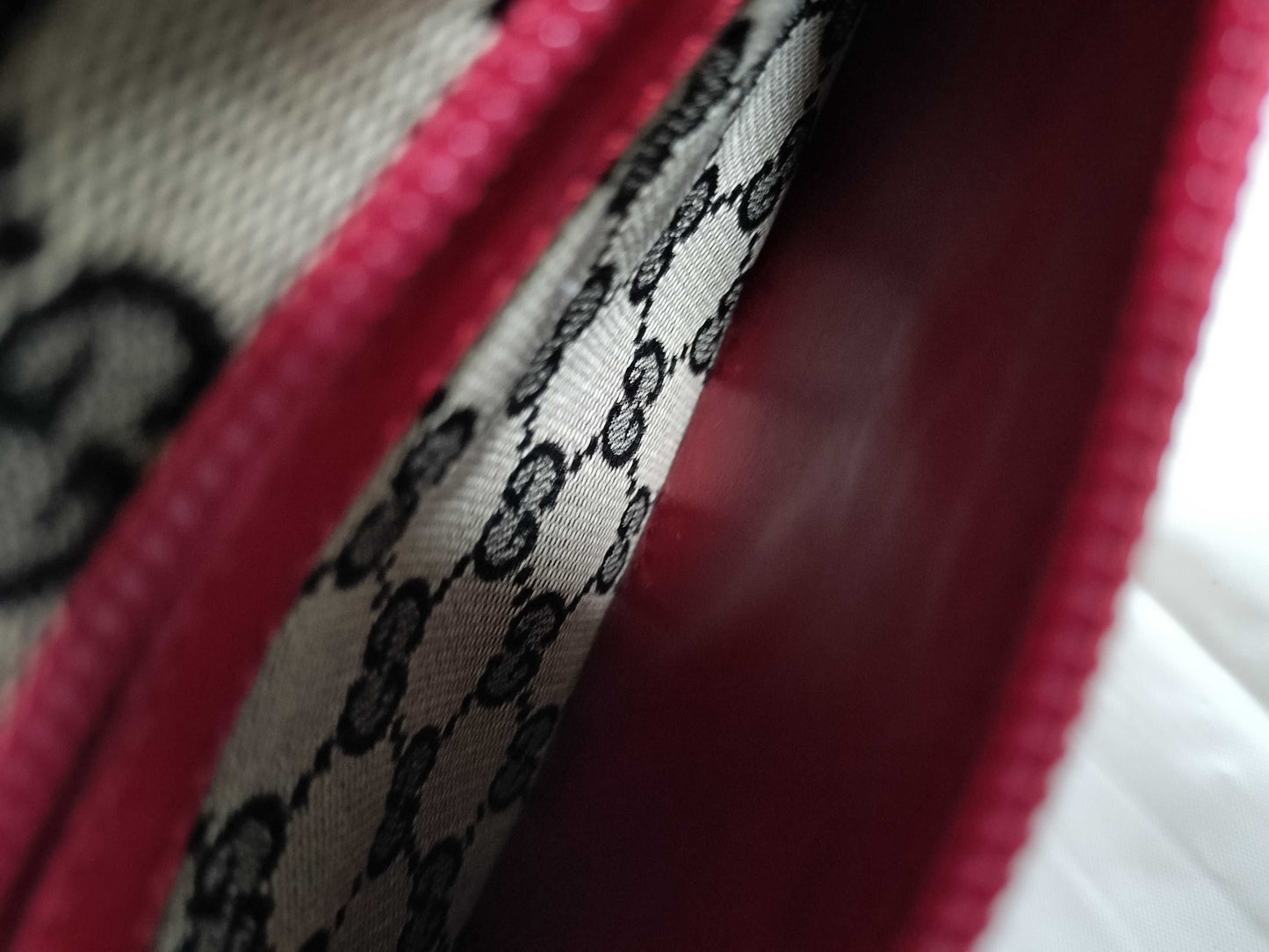 GUCCI GG Canvas Tote Bag 01904023754