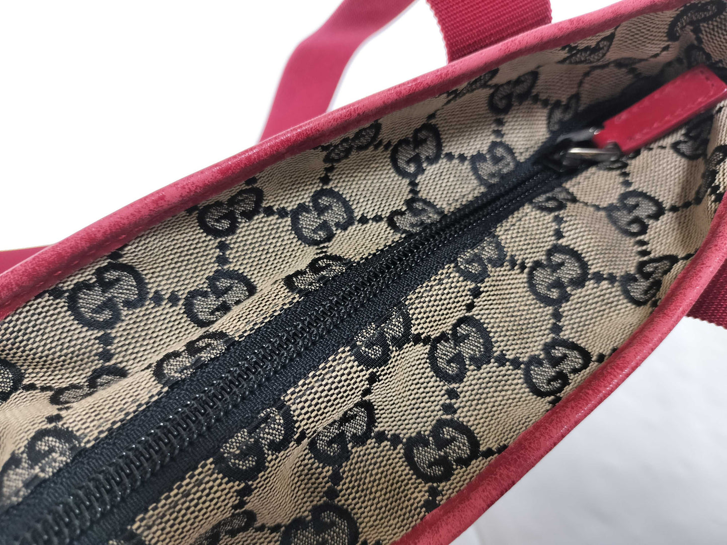 GUCCI GG Canvas Tote Bag 01904023754