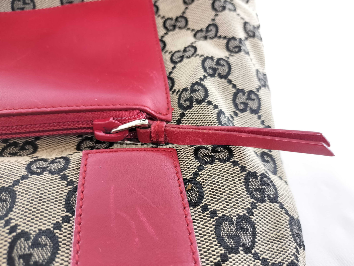 GUCCI GG Canvas Tote Bag 01904023754