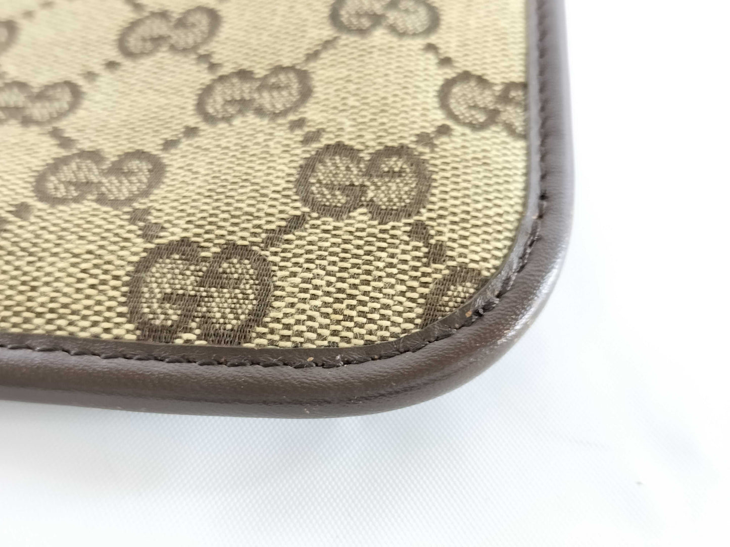 GUCCI GG Canvas Shoulder Bag 0190348 200047