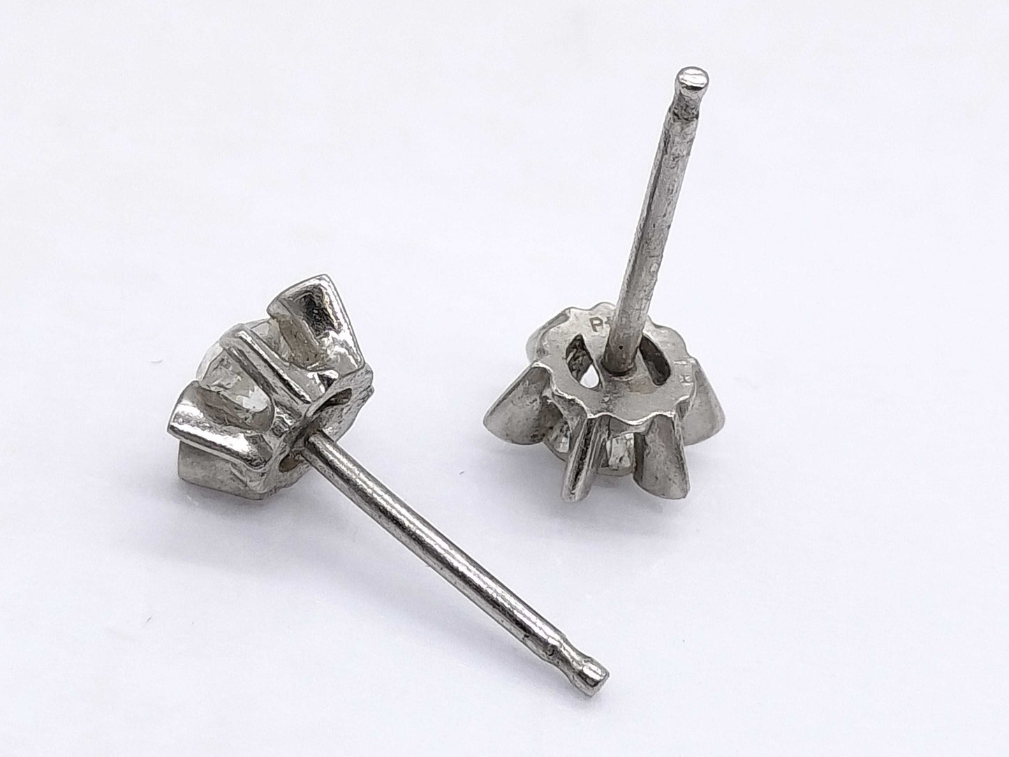 Diamond PT900 1.8g Earrings