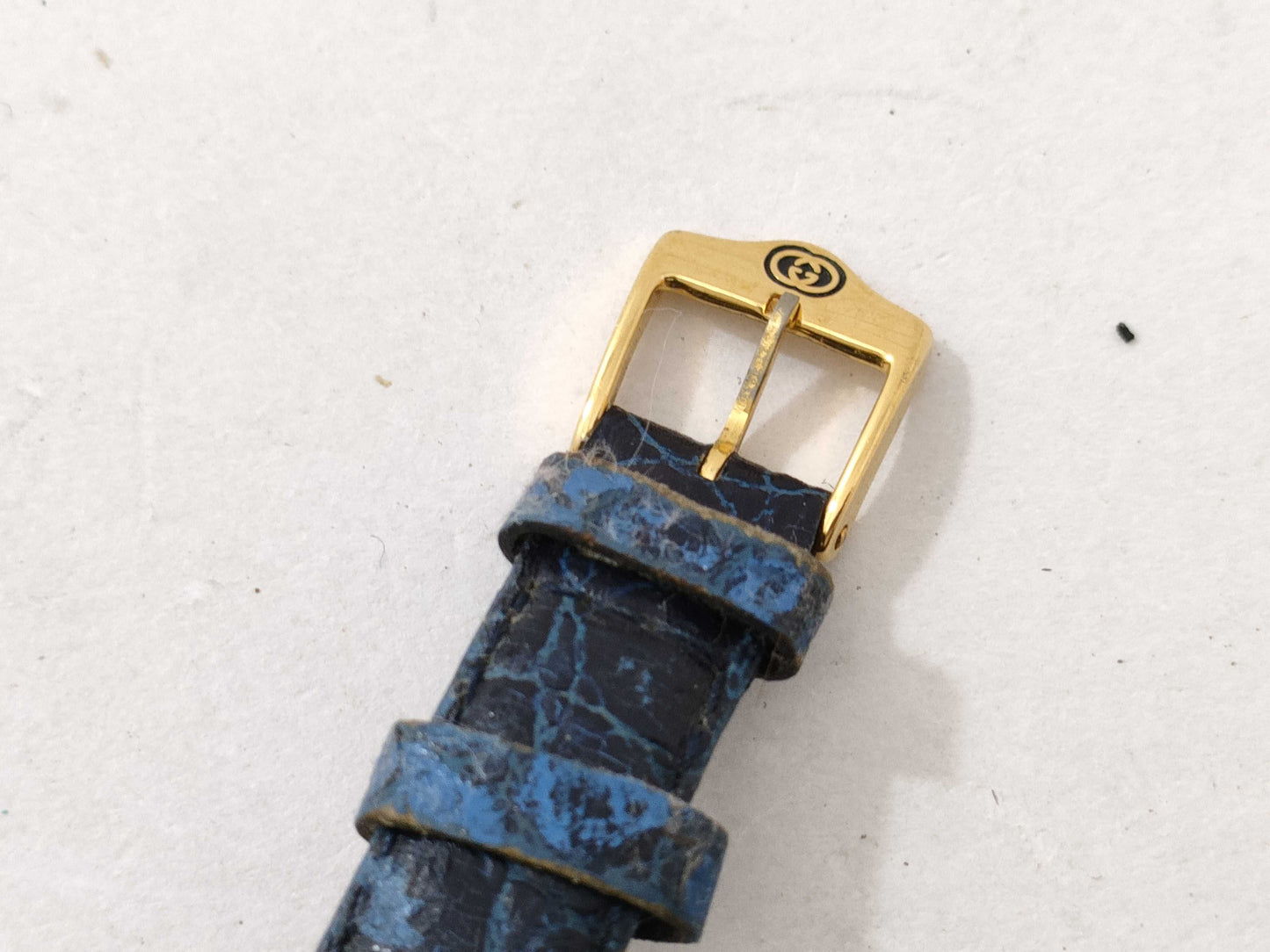 GUCCI 2600L Women's Watch