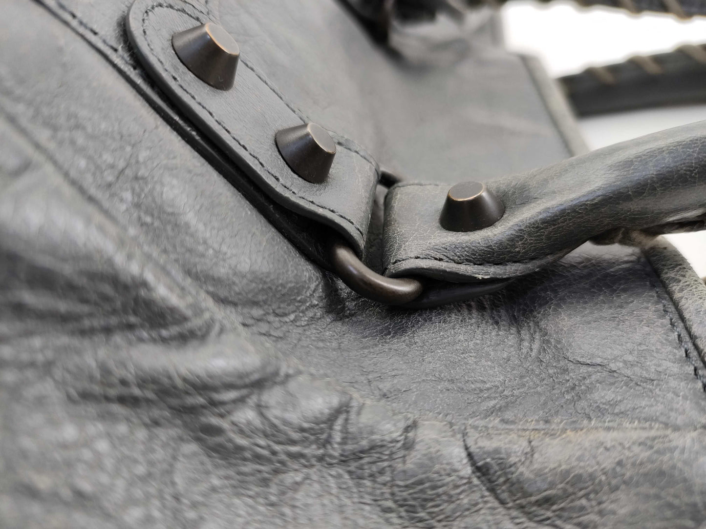 (10460_0217) BALENCIAGA The Sunday Leather Grey 228750 Tote Bag